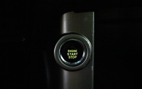 Toyota Land Cruiser Prado 150 рестайлинг 2, 2011 год, 2 550 000 рублей, 19 фотография