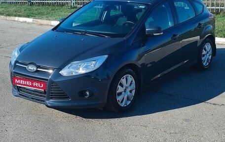 Ford Focus III, 2013 год, 910 000 рублей, 2 фотография