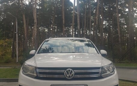 Volkswagen Tiguan I, 2012 год, 1 600 000 рублей, 2 фотография
