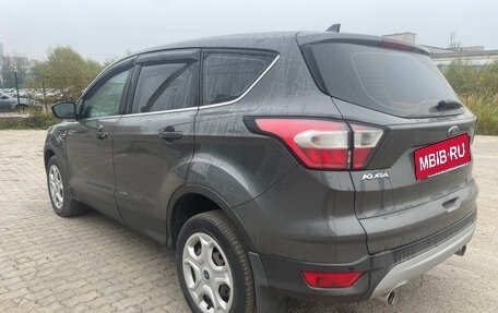 Ford Kuga III, 2017 год, 1 699 000 рублей, 2 фотография