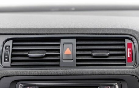 Volkswagen Jetta VI, 2013 год, 948 000 рублей, 22 фотография