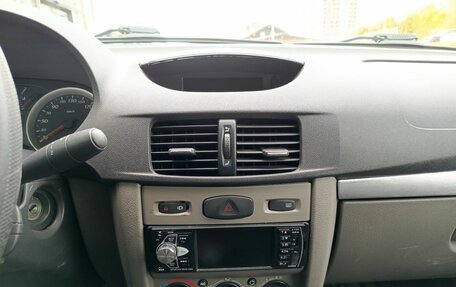 Renault Symbol, 2010 год, 399 800 рублей, 18 фотография