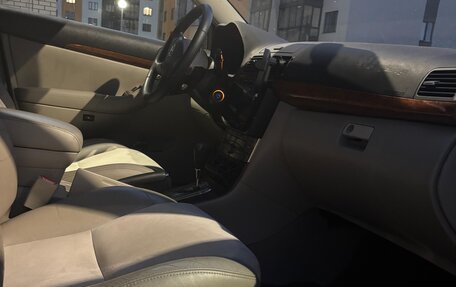 Toyota Avensis III рестайлинг, 2008 год, 1 000 000 рублей, 6 фотография
