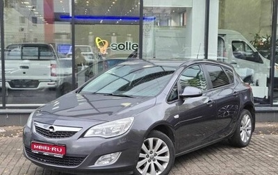 Opel Astra J, 2011 год, 690 000 рублей, 1 фотография