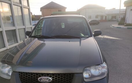 Ford Maverick, 2004 год, 765 000 рублей, 2 фотография