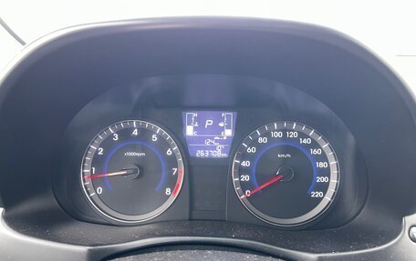 Hyundai Solaris II рестайлинг, 2015 год, 950 000 рублей, 7 фотография