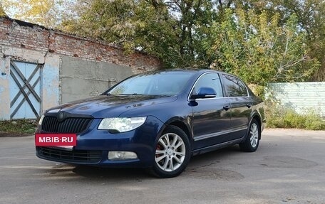 Skoda Superb III рестайлинг, 2009 год, 790 000 рублей, 2 фотография