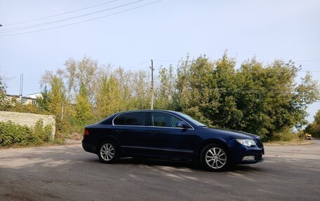 Skoda Superb III рестайлинг, 2009 год, 790 000 рублей, 5 фотография
