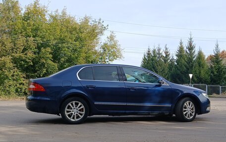 Skoda Superb III рестайлинг, 2009 год, 790 000 рублей, 6 фотография