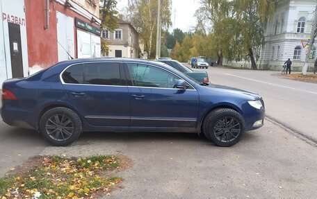 Skoda Superb III рестайлинг, 2009 год, 790 000 рублей, 16 фотография