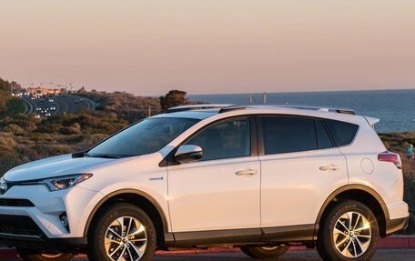 Toyota RAV4, 2018 год, 2 550 000 рублей, 1 фотография