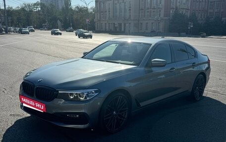 BMW 5 серия, 2018 год, 2 950 000 рублей, 3 фотография
