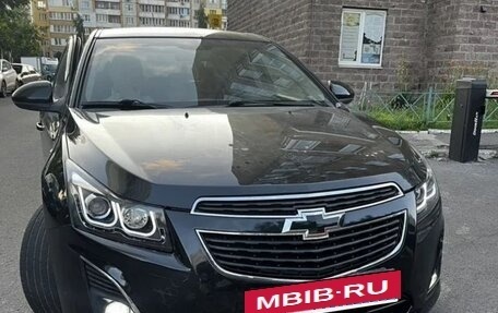 Chevrolet Cruze II, 2011 год, 900 000 рублей, 8 фотография