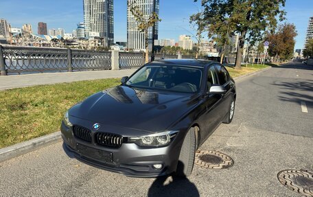 BMW 3 серия, 2018 год, 3 100 000 рублей, 10 фотография