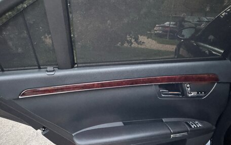 Mercedes-Benz S-Класс, 2008 год, 1 850 000 рублей, 19 фотография