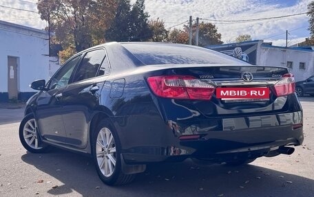 Toyota Camry, 2013 год, 1 790 000 рублей, 3 фотография