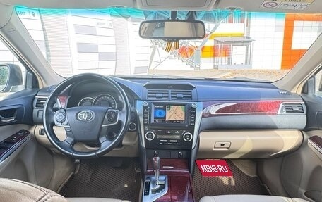 Toyota Camry, 2013 год, 1 790 000 рублей, 9 фотография