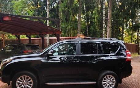 Toyota Land Cruiser Prado 150 рестайлинг 2, 2016 год, 3 850 000 рублей, 2 фотография
