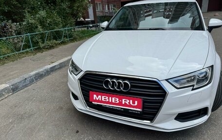 Audi A3, 2018 год, 1 600 000 рублей, 3 фотография
