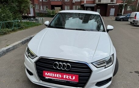 Audi A3, 2018 год, 1 600 000 рублей, 8 фотография