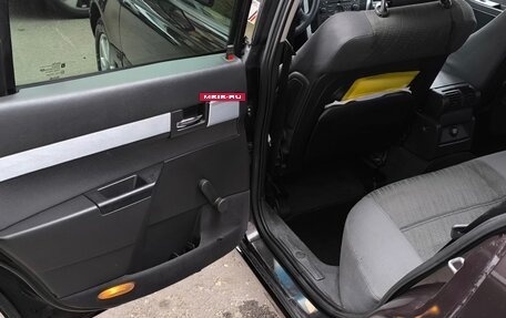 Opel Omega B, 2001 год, 450 000 рублей, 32 фотография