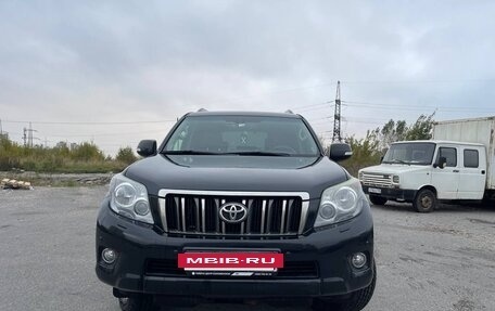 Toyota Land Cruiser Prado 150 рестайлинг 2, 2010 год, 3 100 000 рублей, 3 фотография