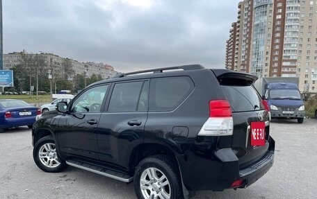 Toyota Land Cruiser Prado 150 рестайлинг 2, 2010 год, 3 100 000 рублей, 6 фотография