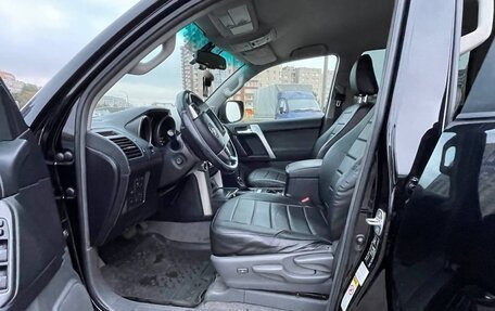 Toyota Land Cruiser Prado 150 рестайлинг 2, 2010 год, 3 100 000 рублей, 13 фотография