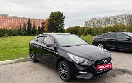 Hyundai Solaris II рестайлинг, 2018 год, 1 200 000 рублей, 2 фотография