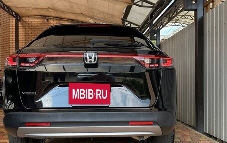 Honda Vezel, 2021 год, 2 650 000 рублей, 7 фотография