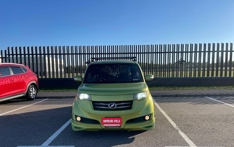 Toyota bB II рестайлинг, 2006 год, 1 000 000 рублей, 20 фотография