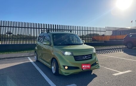 Toyota bB II рестайлинг, 2006 год, 1 000 000 рублей, 21 фотография