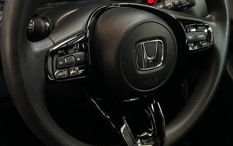 Honda Vezel, 2021 год, 2 650 000 рублей, 21 фотография