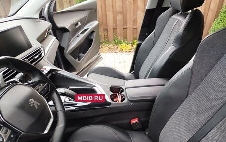 Peugeot 3008 II, 2020 год, 1 950 000 рублей, 6 фотография