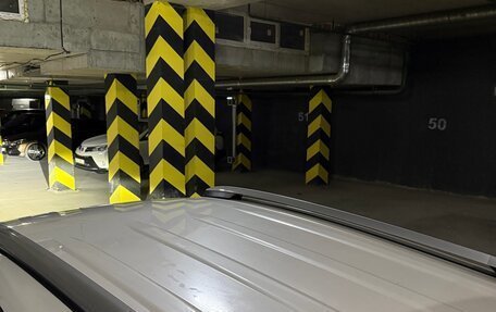 Toyota RAV4, 2017 год, 2 400 000 рублей, 10 фотография