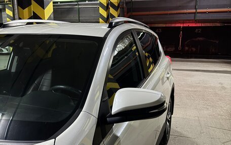 Toyota RAV4, 2017 год, 2 400 000 рублей, 7 фотография