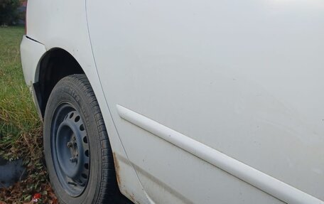 Toyota Corolla, 2004 год, 430 000 рублей, 4 фотография