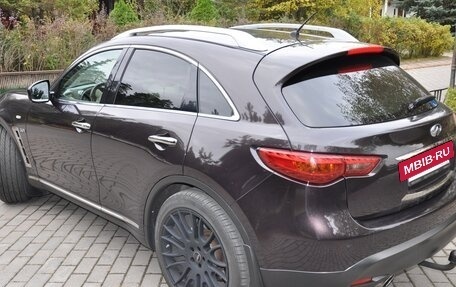 Infiniti QX70, 2015 год, 2 000 000 рублей, 5 фотография