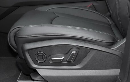 Audi Q7, 2025 год, 10 667 000 рублей, 17 фотография