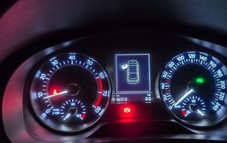 Skoda Rapid I, 2019 год, 1 900 000 рублей, 10 фотография