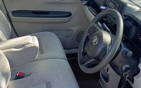 Toyota Passo III, 2018 год, 815 000 рублей, 8 фотография