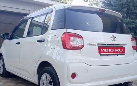 Toyota Passo III, 2018 год, 815 000 рублей, 3 фотография