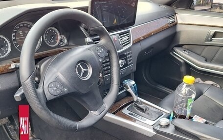 Mercedes-Benz E-Класс, 2011 год, 1 250 000 рублей, 5 фотография