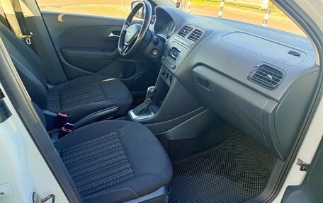 Volkswagen Polo VI (EU Market), 2017 год, 970 000 рублей, 9 фотография