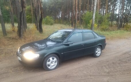 Opel Vectra B рестайлинг, 1998 год, 245 000 рублей, 4 фотография