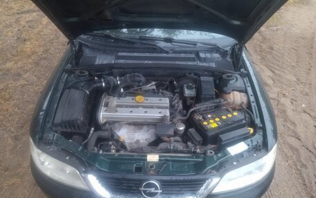 Opel Vectra B рестайлинг, 1998 год, 245 000 рублей, 12 фотография