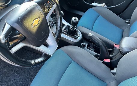 Chevrolet Cruze II, 2012 год, 750 000 рублей, 3 фотография