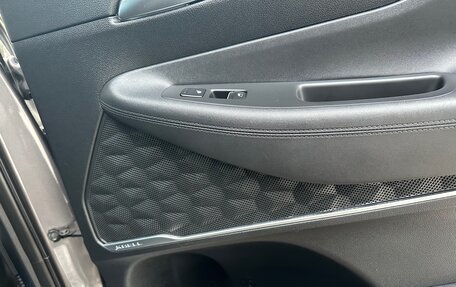 Hyundai Santa Fe IV, 2018 год, 2 680 000 рублей, 14 фотография