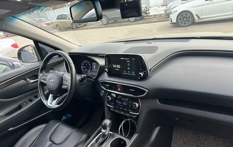 Hyundai Santa Fe IV, 2018 год, 2 680 000 рублей, 15 фотография
