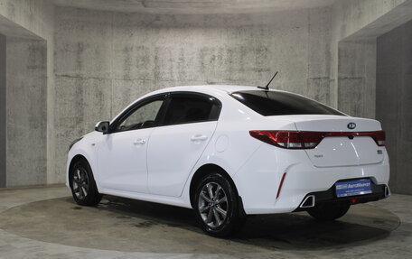 KIA Rio IV, 2021 год, 1 725 000 рублей, 12 фотография